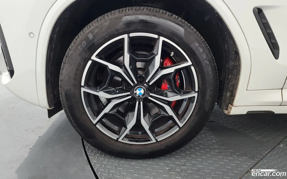 BMW X4 xDrive20i M 2022 — thumbnail 5