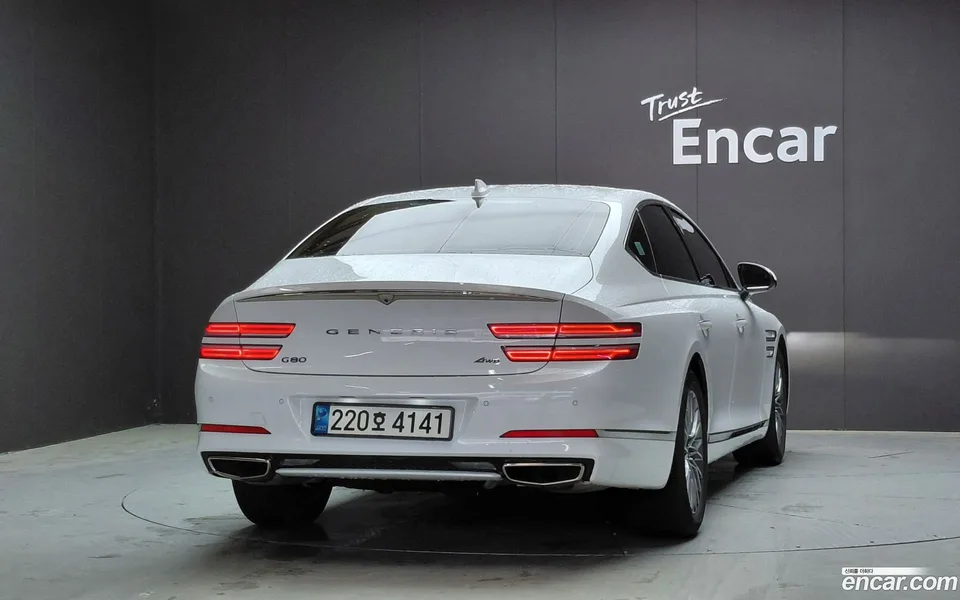 Genesis G80 2.5 AWD 2023 — thumbnail 4