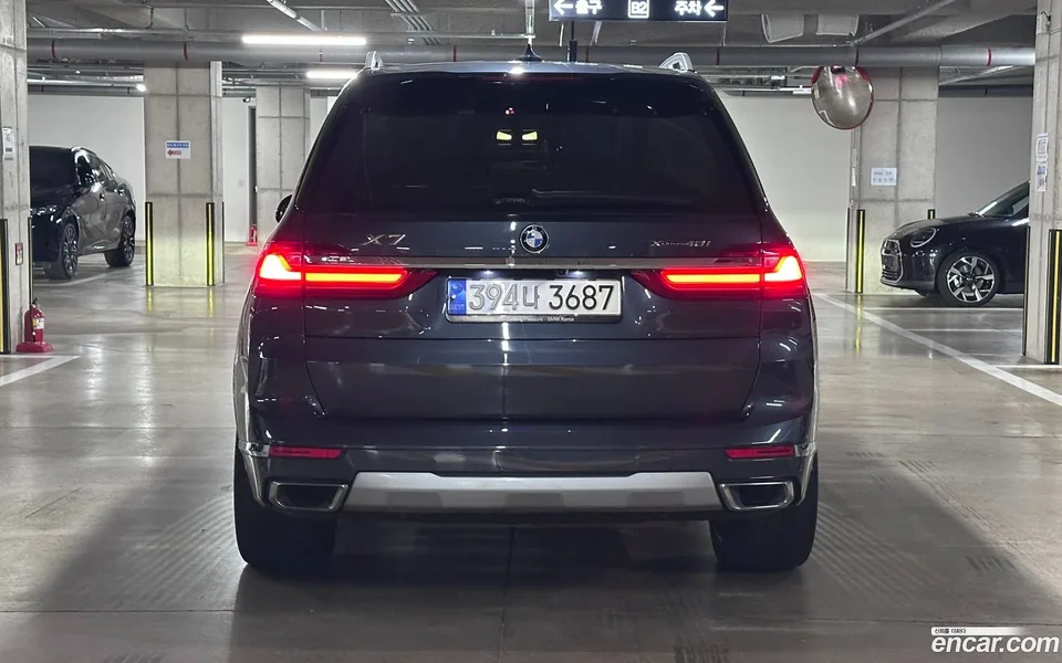 BMW X7 xDrive 40i 7 2022 — миниатюра 4