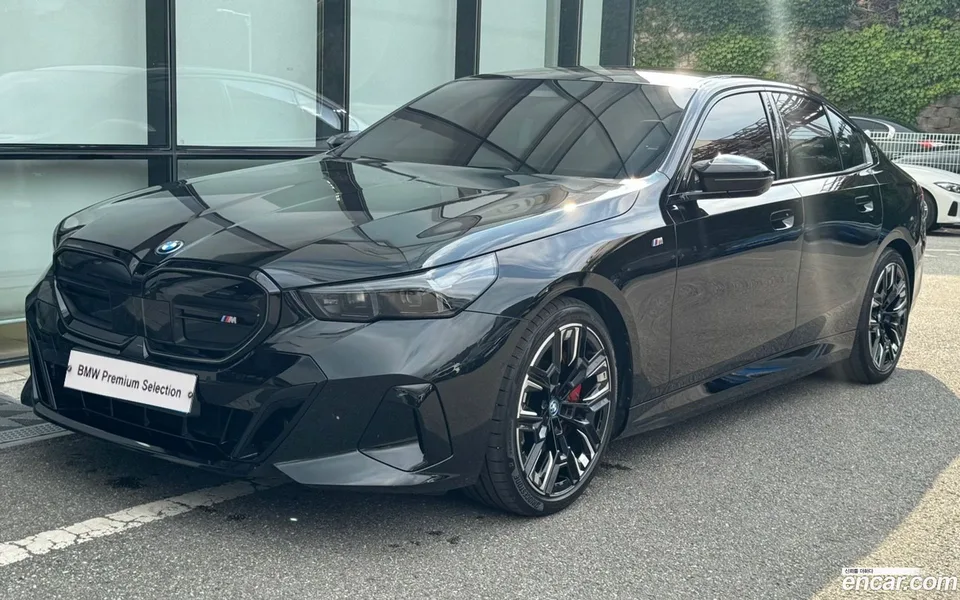 BMW i5 M60 xDrive 2025 — photo 1, buy with delivery to Moscow