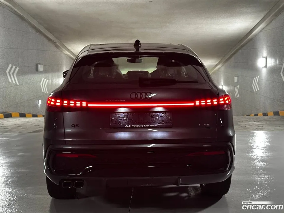 Audi Q5 (80A) 40 TDI S Line 2025 — thumbnail 4
