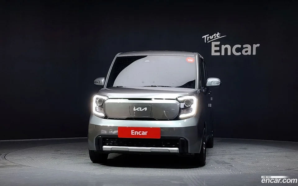 Kia Ray EV 2023 — thumbnail 3