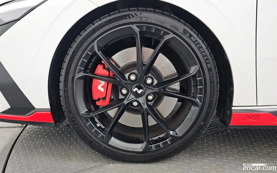 Hyundai Avante CN7 2.0 N 2025 — thumbnail 2