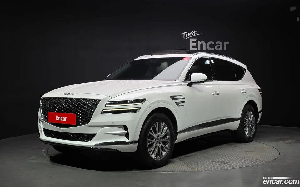 Genesis GV80 2.5T AWD 2023 — photo 1, buy with delivery to Moscow