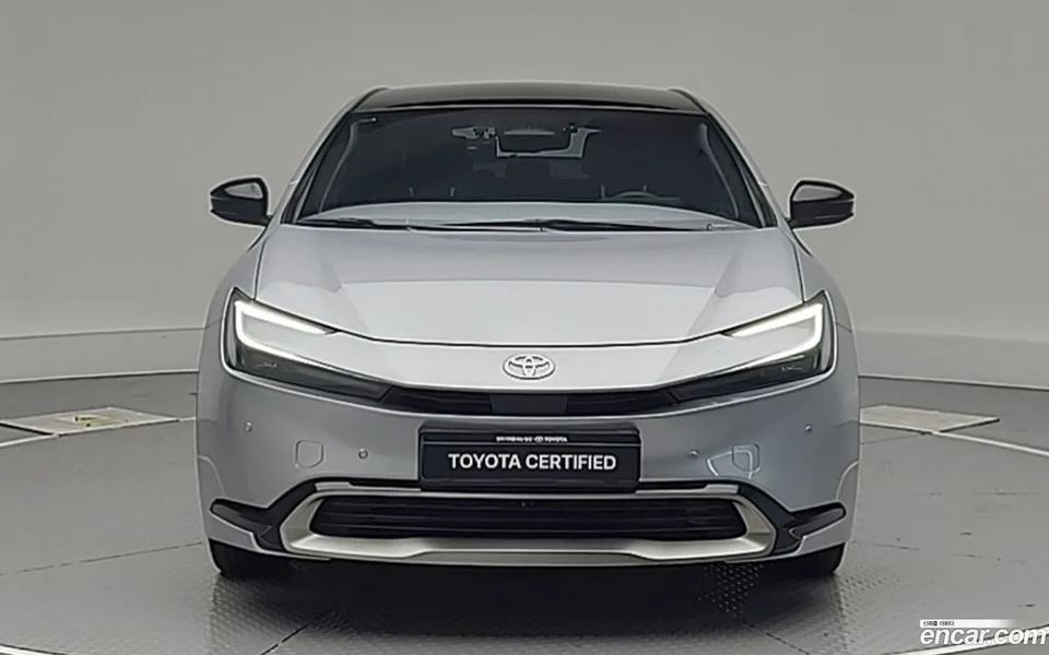 Toyota Prius 2.0 PHEV XSE 2024 — thumbnail 3