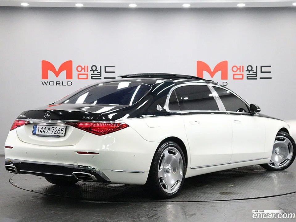 Mercedes-Benz S-Class S580 4MATIC 2023 — thumbnail 4