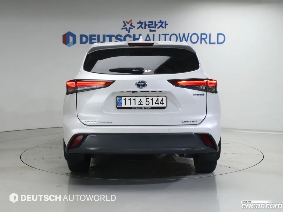 Toyota 4 2.5 4WD 2023 — thumbnail 4