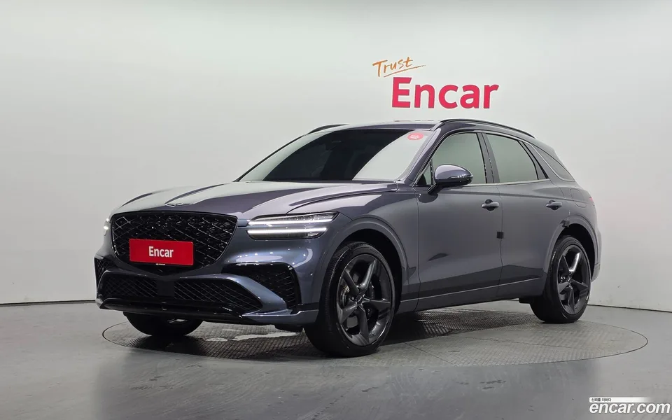 Genesis GV70 2.5T AWD 2024 — photo 1, buy with delivery to Moscow