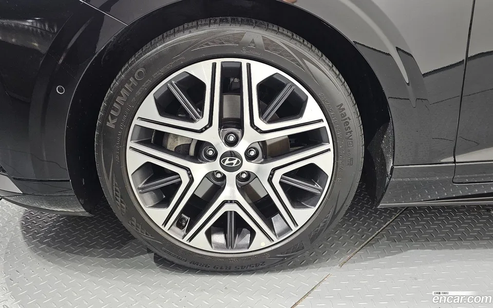 Hyundai Grandeur 2.5 2WD 2024 — thumbnail 5