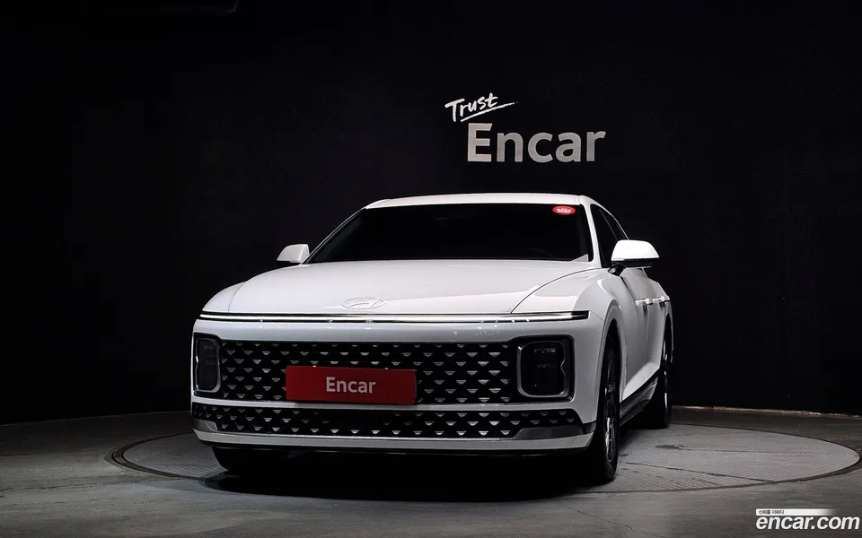 Hyundai Grandeur 2.5 2WD 2025 — thumbnail 3