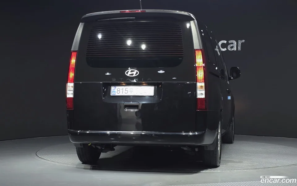 Hyundai Staria 3 2025 — миниатюра 4