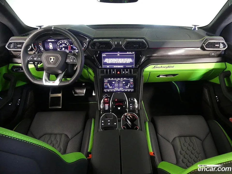 Lamborghini Urus 4.0 V8 S 2024 — thumbnail 4