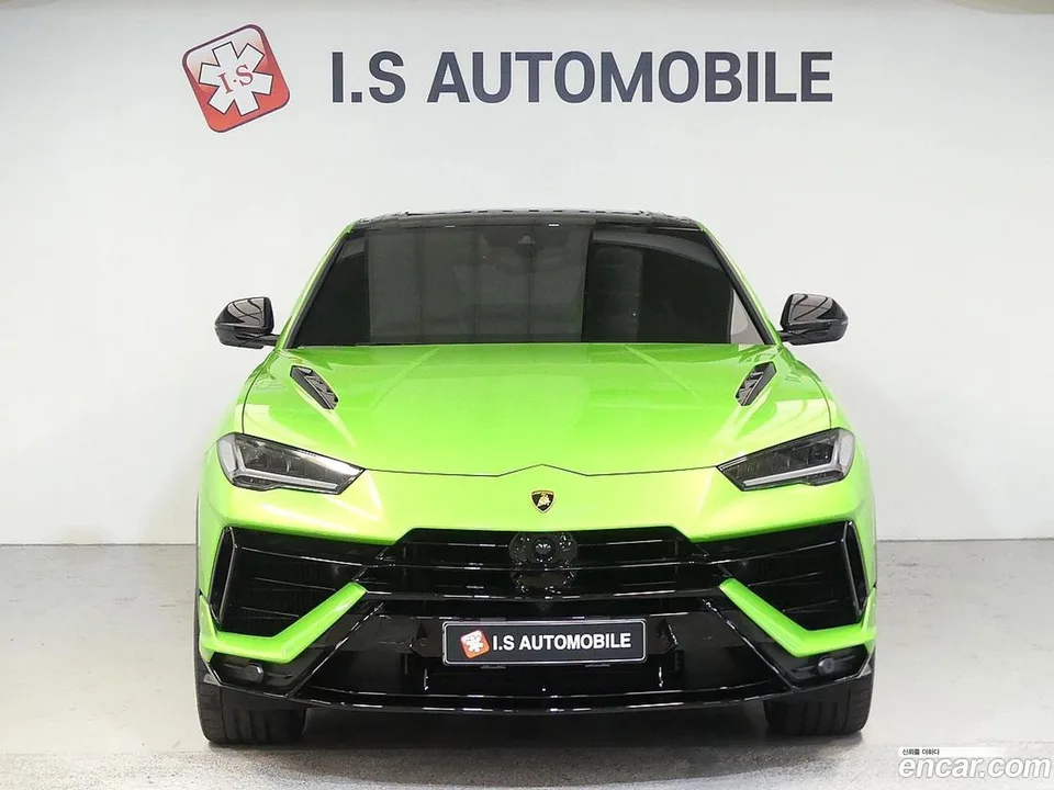 Lamborghini Urus 4.0 V8 S 2024 — photo 1, buy with delivery to Moscow