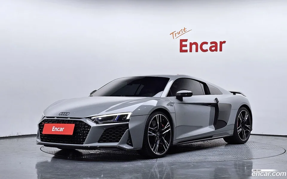 Audi R8 (4S) 5.2 V10 2022 — photo 1, buy with delivery to Moscow