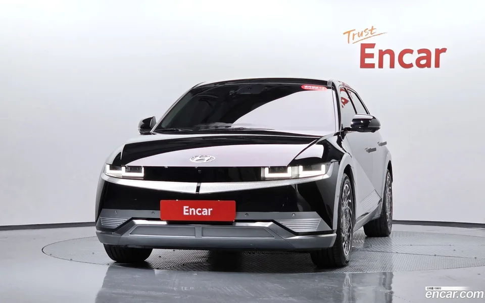 Hyundai Ioniq 5 2023 — thumbnail 3
