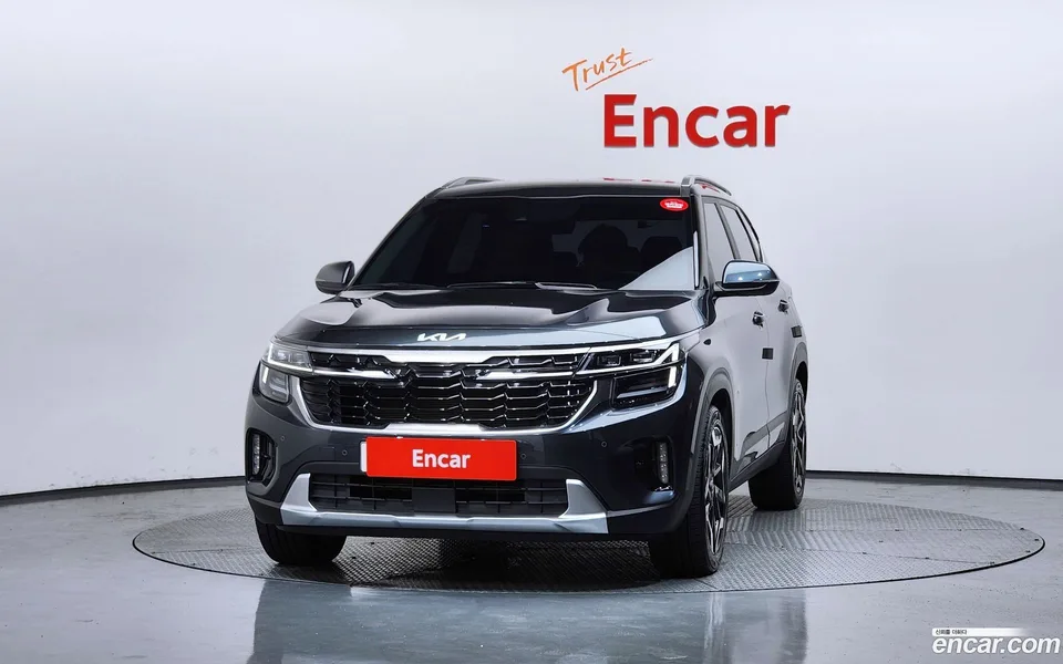 Kia Seltos 2.0 2WD 2023 — thumbnail 3