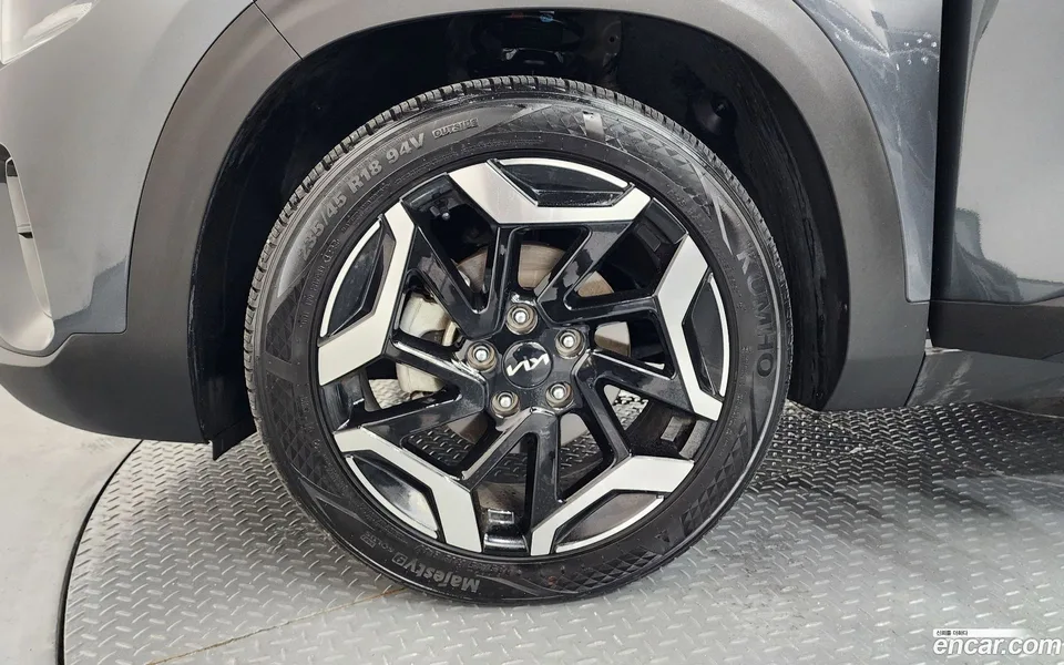 Kia Seltos 2.0 2WD 2023 — thumbnail 5