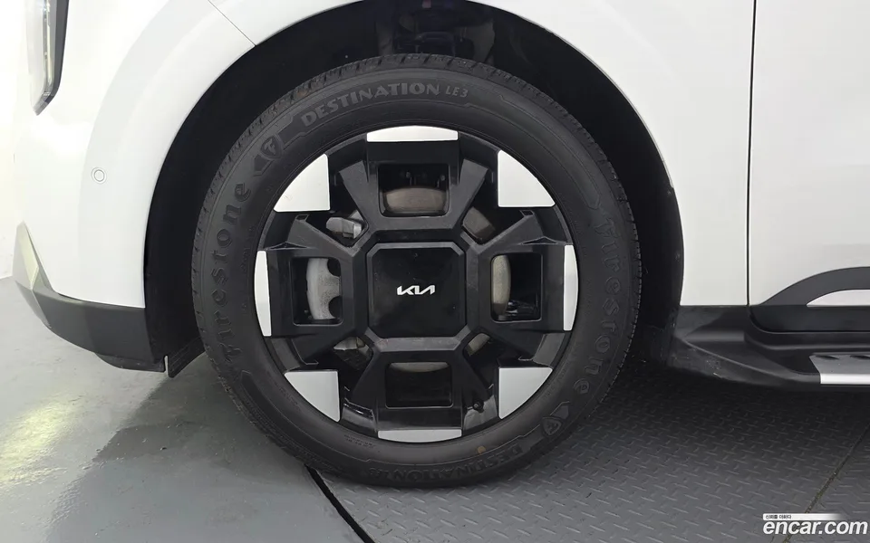 Kia Carnival HEV 9 2024 — thumbnail 5