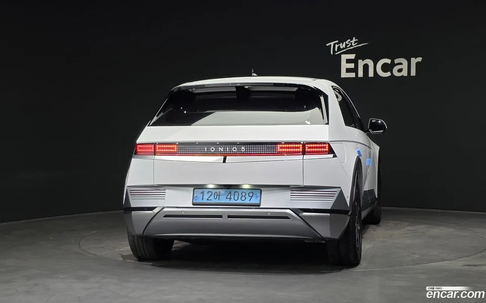Hyundai Ioniq 5 2024 — thumbnail 4