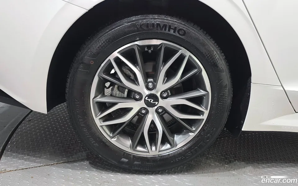 Kia K5 2.0 2023 — миниатюра 2
