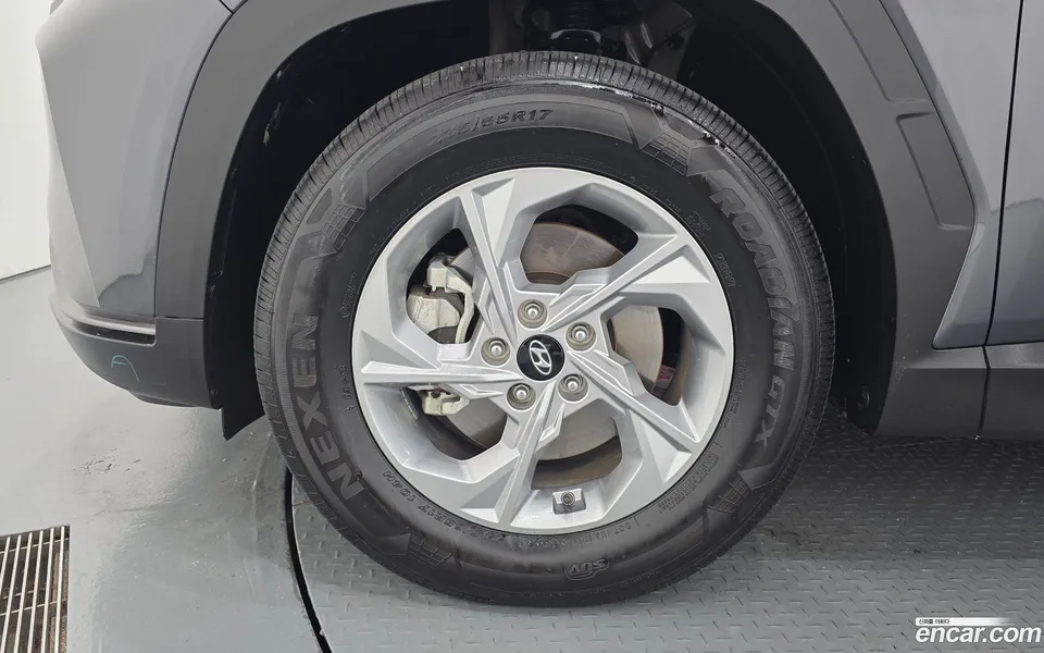 Hyundai Tucson 2.0 2WD 2022 — thumbnail 2
