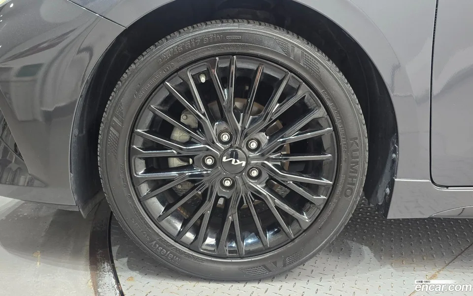Kia K3 1.6 2024 — thumbnail 2