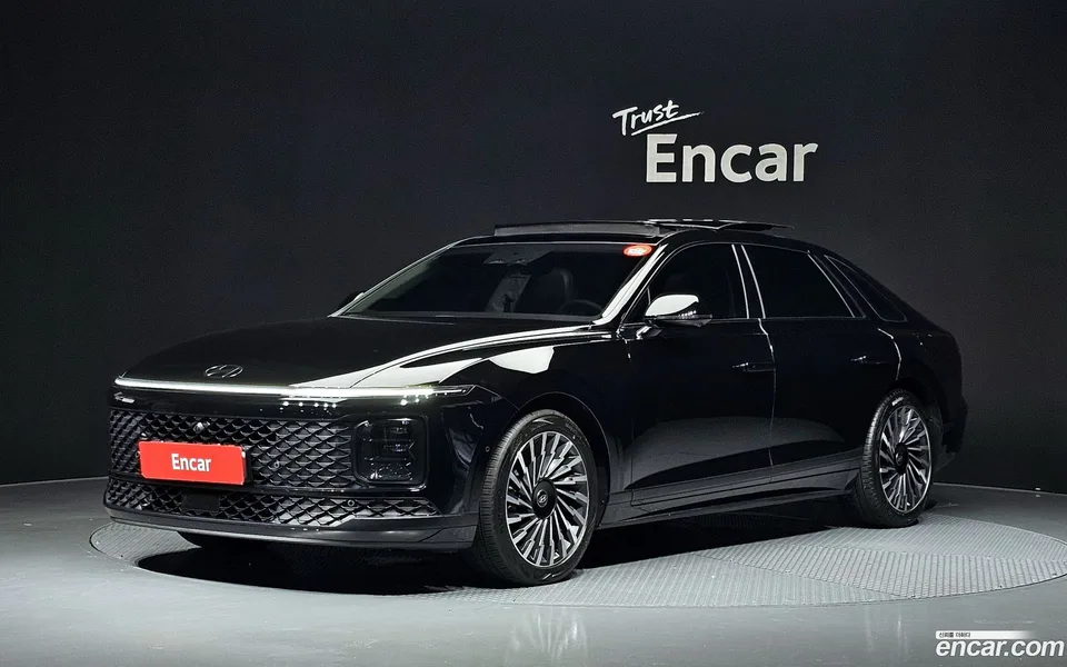 Hyundai Grandeur Hybrid 2025 — photo 1, buy with delivery to Moscow