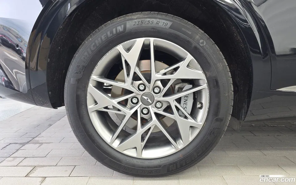 Genesis GV70 2.5T 2WD 2022 — thumbnail 2