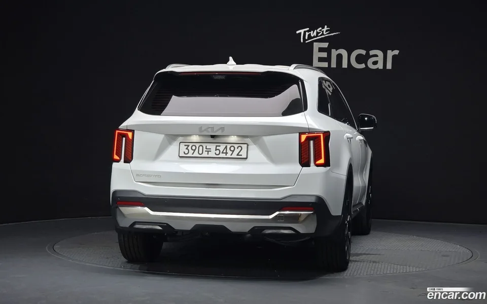 Kia Sorento 2.5T 2WD 2025 — thumbnail 4