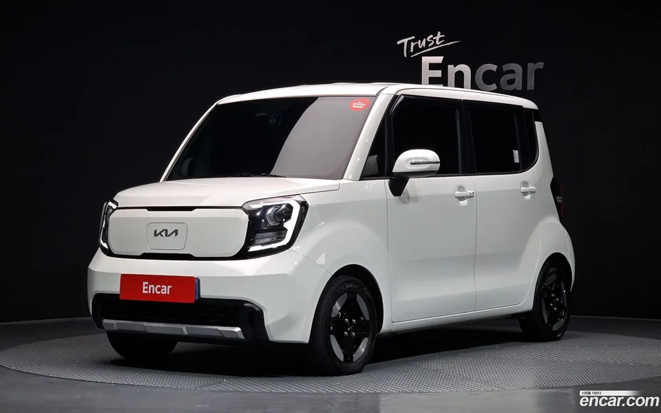 Kia Ray EV 2024 — photo 1, buy with delivery to Moscow