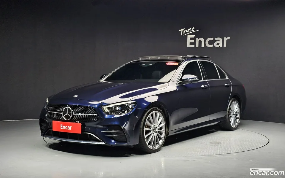 Mercedes-Benz E-Class E350 4MATIC AMG Line 2022 — photo 1, buy with delivery to Moscow