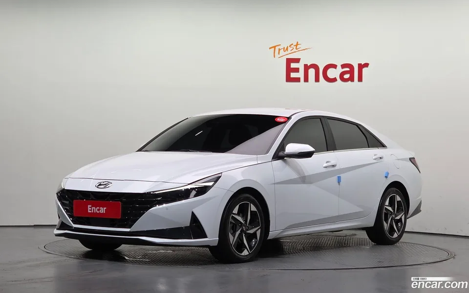 Hyundai Avante 1.6 2022 — photo 1, buy with delivery to Moscow
