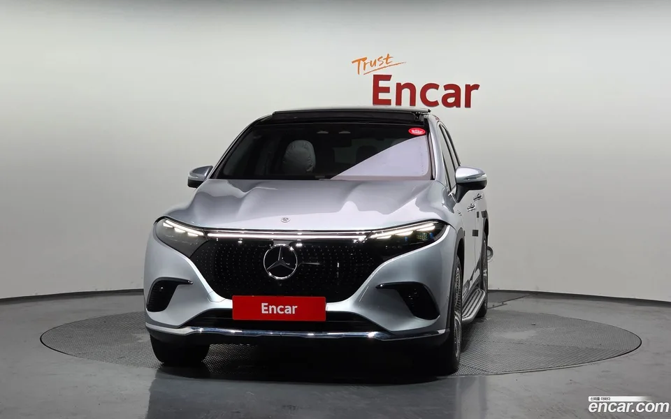 Mercedes-Benz EQS SUV EQS450 4MATIC 2023 — thumbnail 3