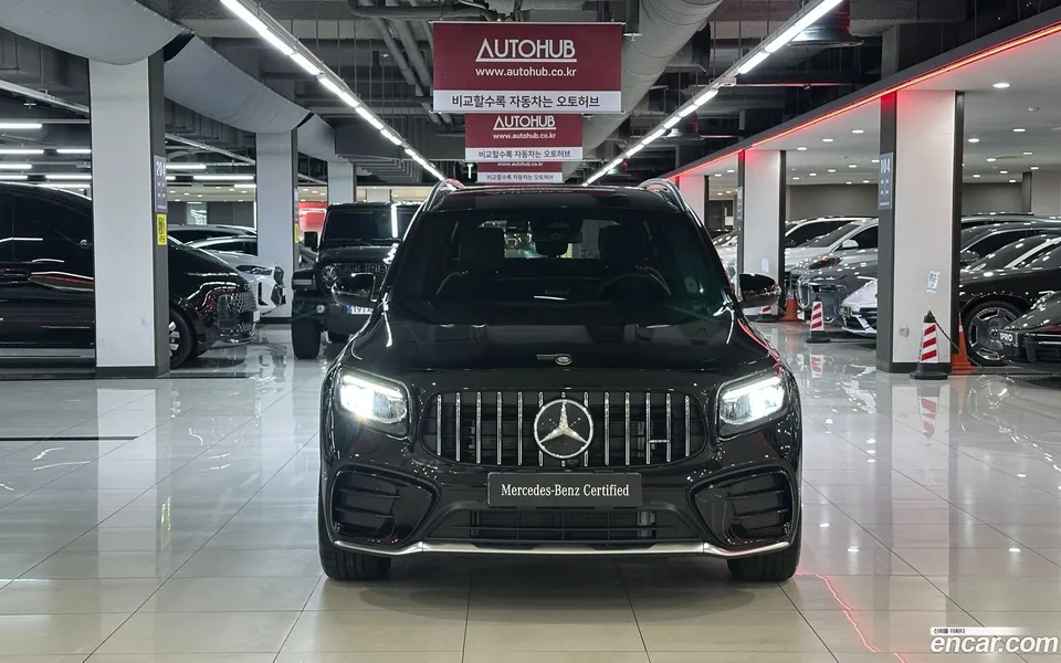 Mercedes-Benz GLB-Class AMG GLB35 4MATIC 2025 — thumbnail 4