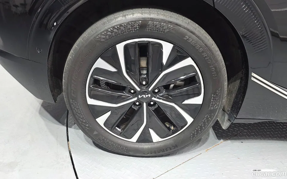 Kia EV6 2023 — thumbnail 5