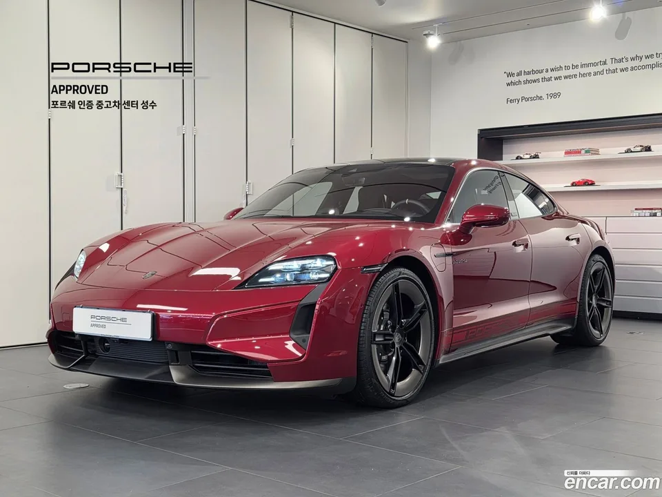 Porsche Taycan 2025 — photo 1, buy with delivery to Moscow