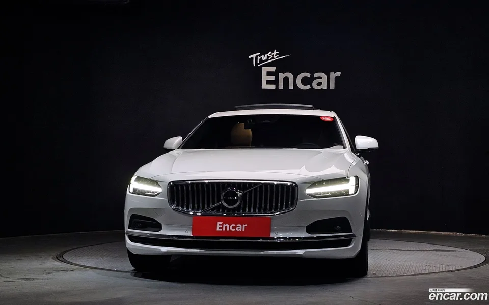 Volvo S90 B6 AWD 2023 — thumbnail 3