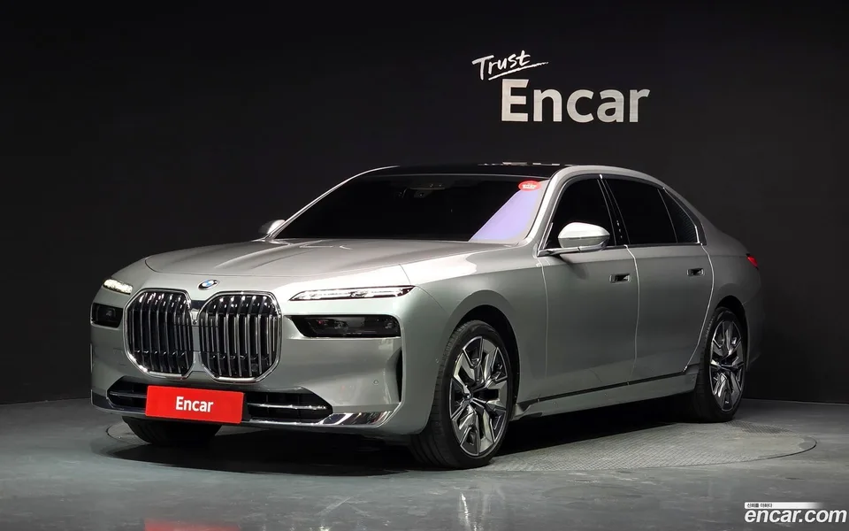 BMW 7 Series 740d xDrive 2024 — photo 1, buy with delivery to Moscow
