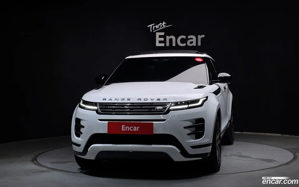 Land Rover Range Rover Evoque P250 SE 2025 — thumbnail 3