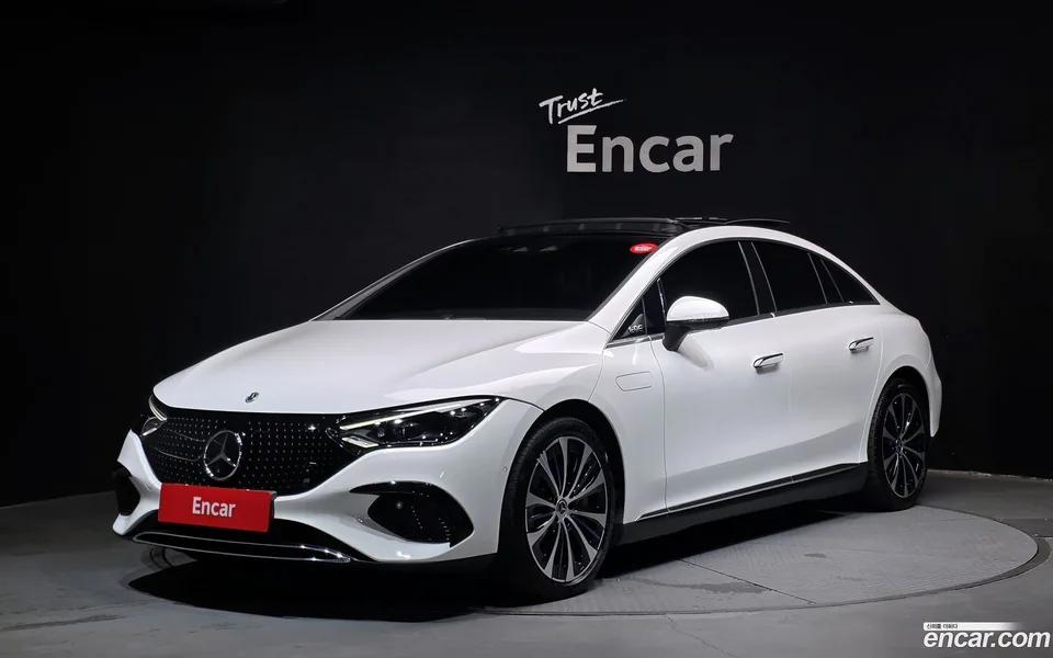 Mercedes-Benz EQE EQE350+ 2023 — photo 1, buy with delivery to Moscow