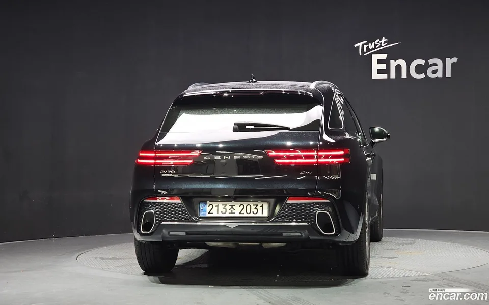 Genesis GV70 2.5T 2WD 2022 — thumbnail 3