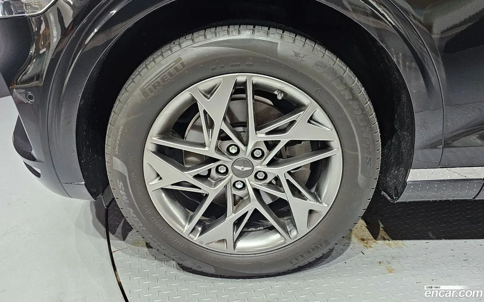 Genesis GV70 2.5T 2WD 2022 — thumbnail 5