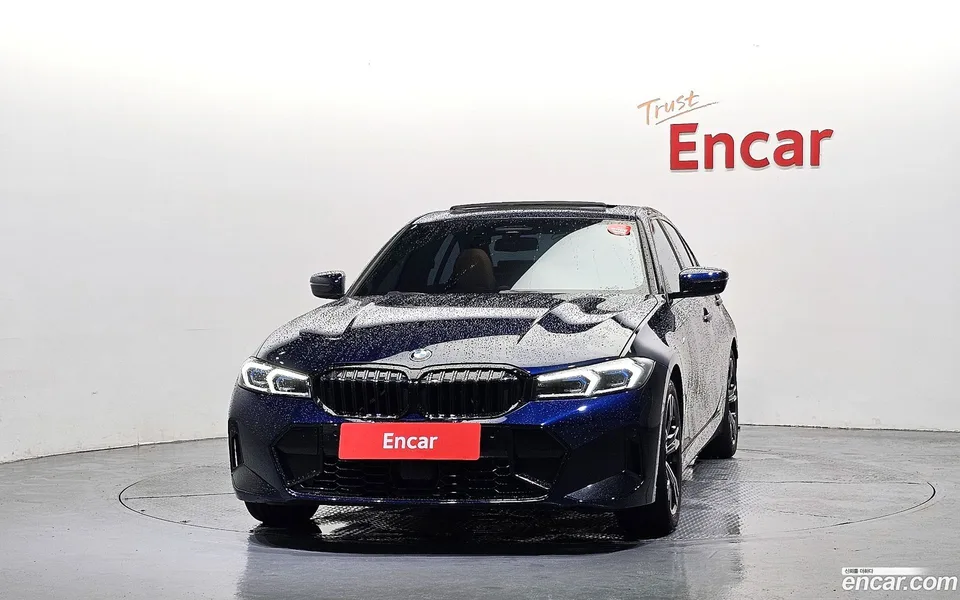 BMW 3 Series 320i M 2025 — thumbnail 3