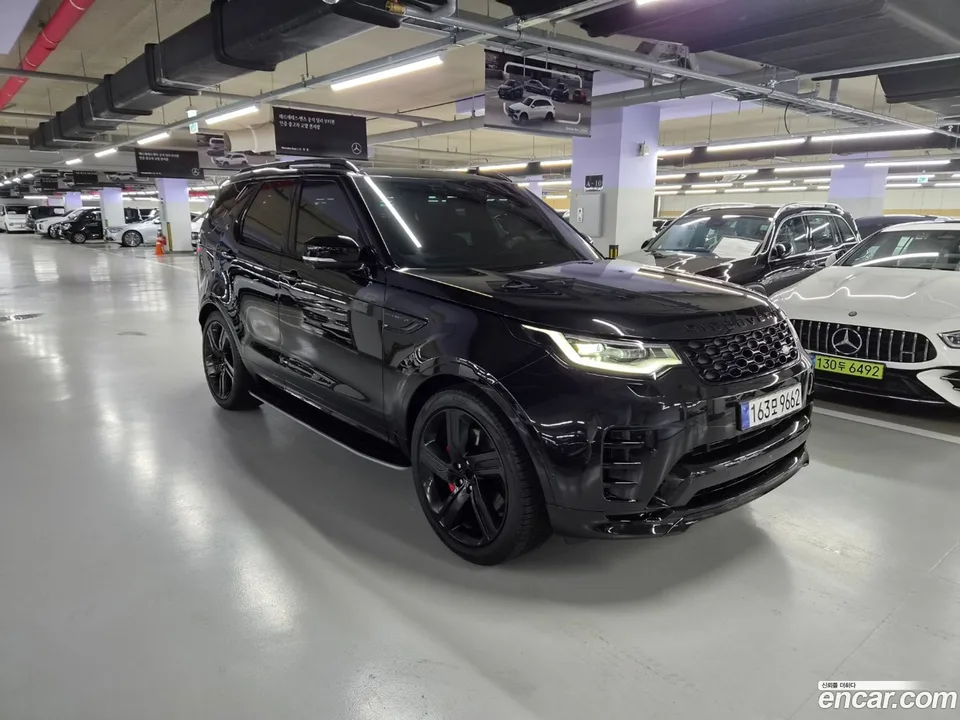 Land Rover Discovery D350 HSE 2025 — photo 1, buy with delivery to Moscow