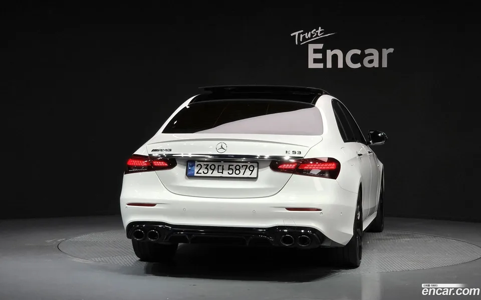 Mercedes-Benz E-Class E53 AMG 4MATIC+ 2022 — thumbnail 4