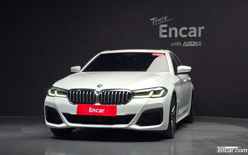 BMW 5 Series 523d xDrive M 2022 — thumbnail 3