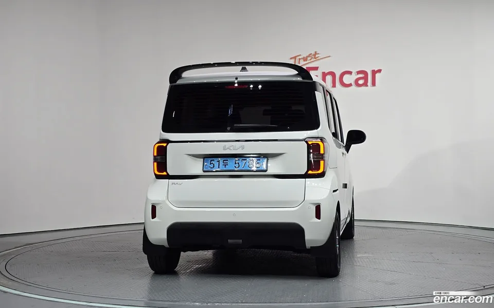 Kia Ray EV 2024 — thumbnail 4
