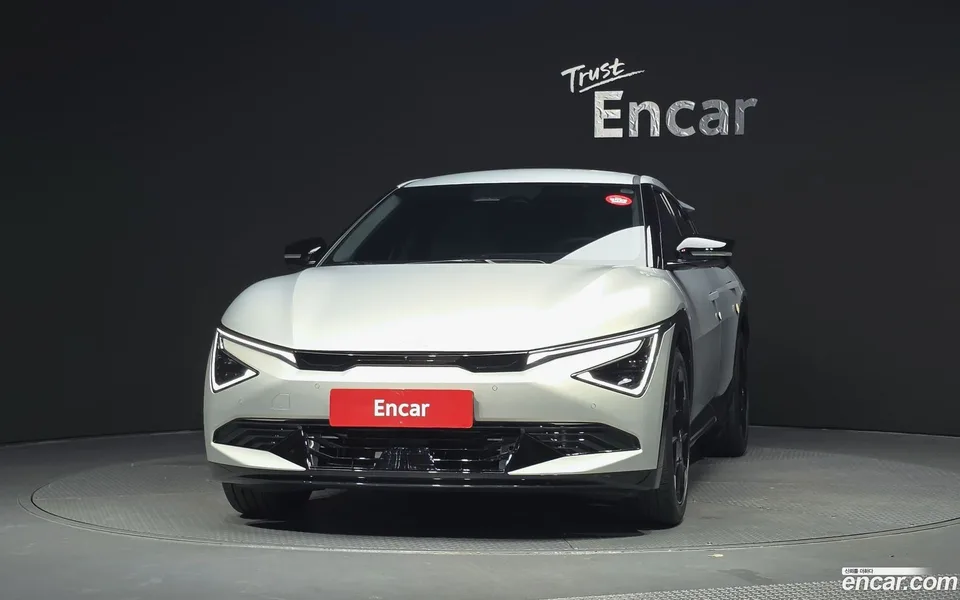 Kia EV6 2WD 2025 — миниатюра 3