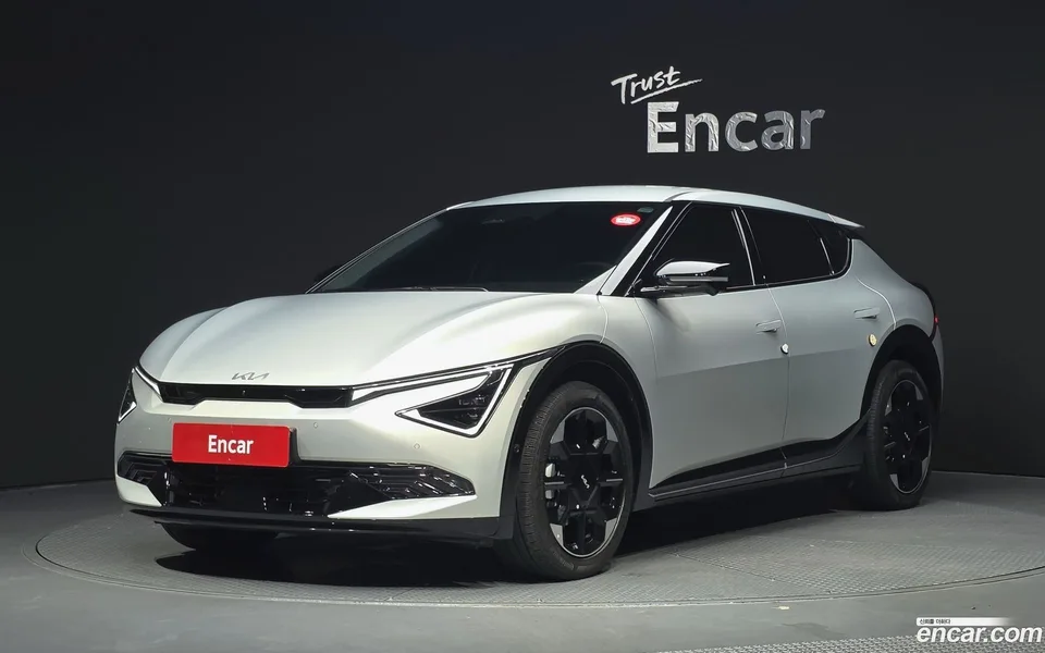 Kia EV6 2WD 2025 — фото 1, купить с доставкой в Москву