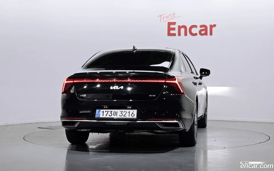 Kia K8 Hybrid 2024 — thumbnail 4